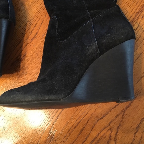 Tory Burch “loved” High knee wedge boots - Picture 8 of 8